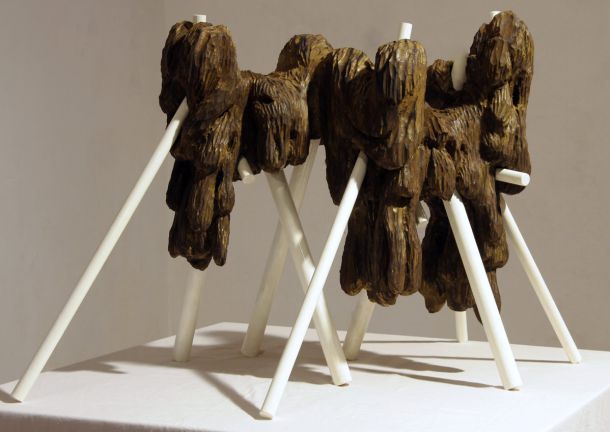 Skulptur von Holzbildhauer W.R. Hell "Amorph"